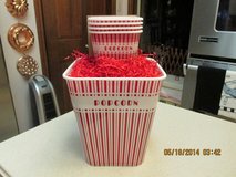 New "Popcorn Service For 4" Set in Luke AFB, Arizona