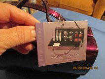 Cosmetics Giftset With Travel Purse - NWT in Houston, Texas